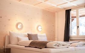 Lenk Lodge - Boutique&Design Hotel und Apartements